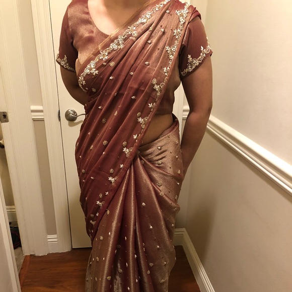 Salwar Kameez Dresses & Skirts - Red Gold Sari From Mumbai, India 🇮🇳 Like New!